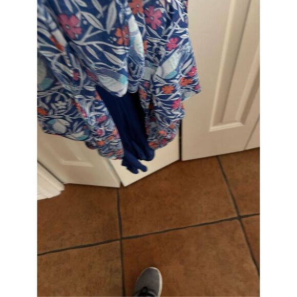 Old Navy Maxi Comfy Dress - Picture 7 of 8